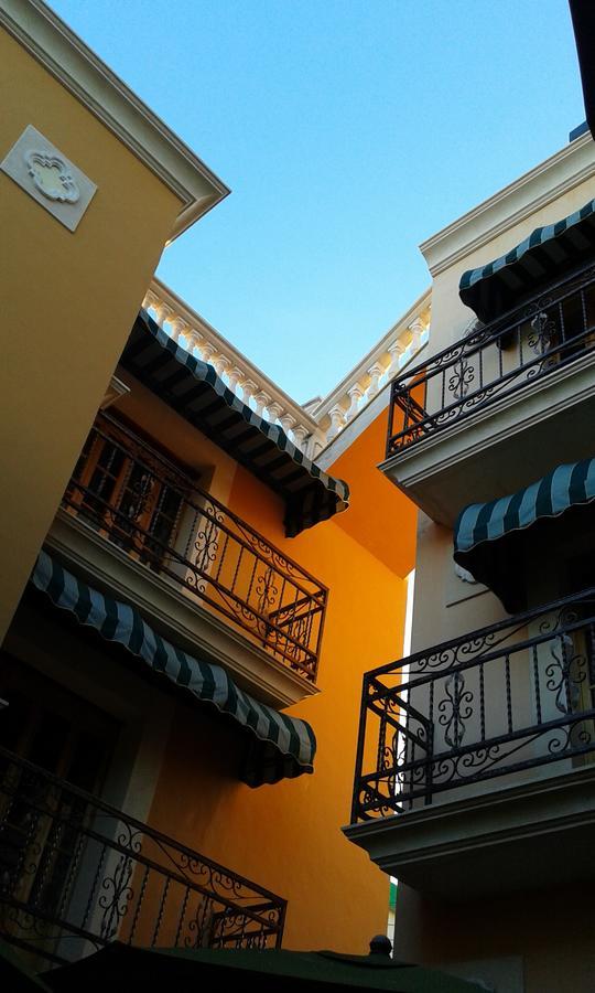 Cancun International Suites Exteriér fotografie