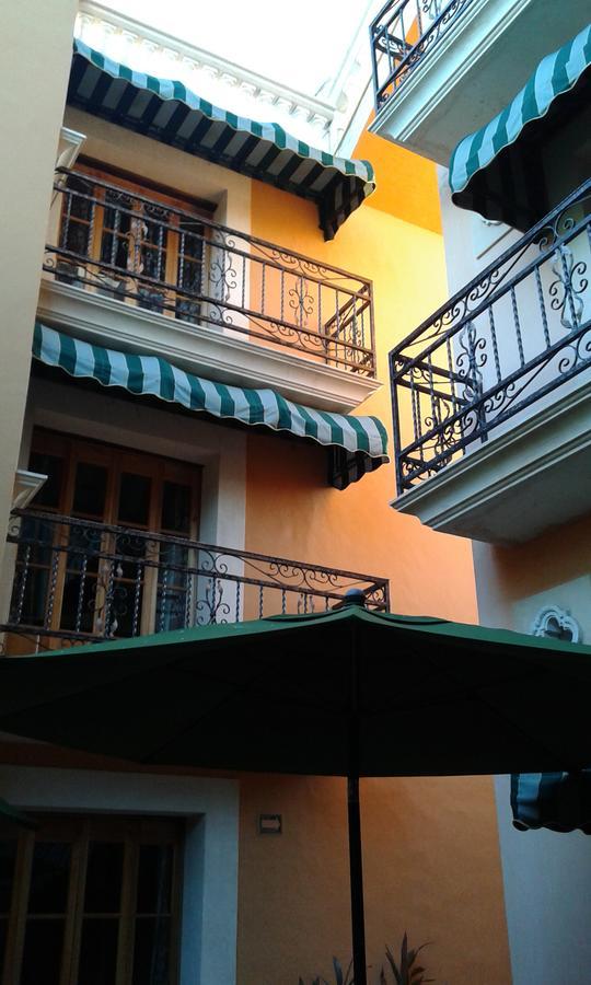 Cancun International Suites Exteriér fotografie
